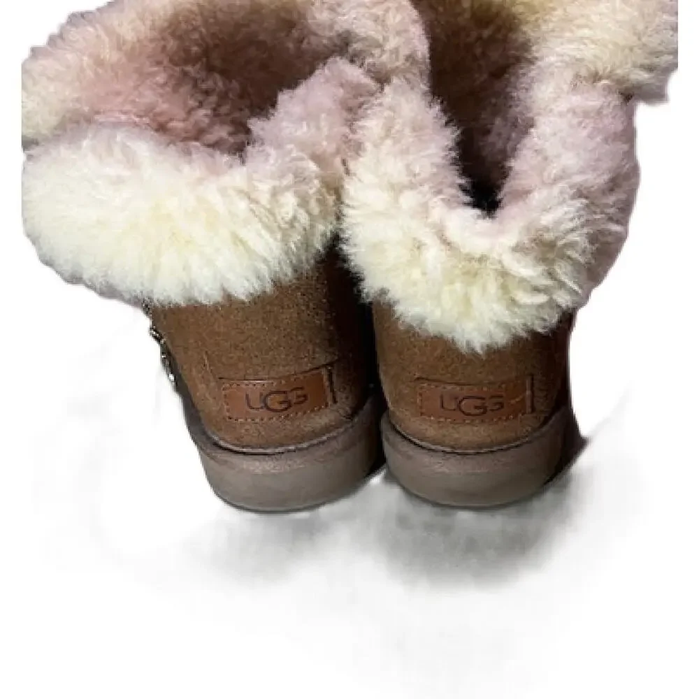 UGG Bailey Zip Mini Ankle Boot US 8 EU 39